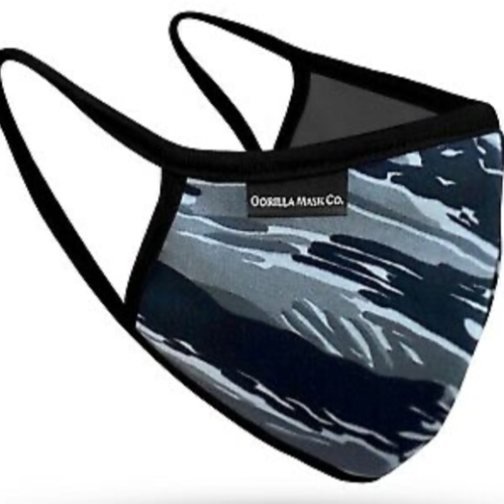 🟥 SOLD 🟥😷 FACE MASK black fray Unisex 😷 - Picture 1 of 4